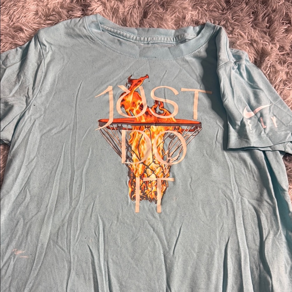 Nike Light Blue Graphic T-Shirt
